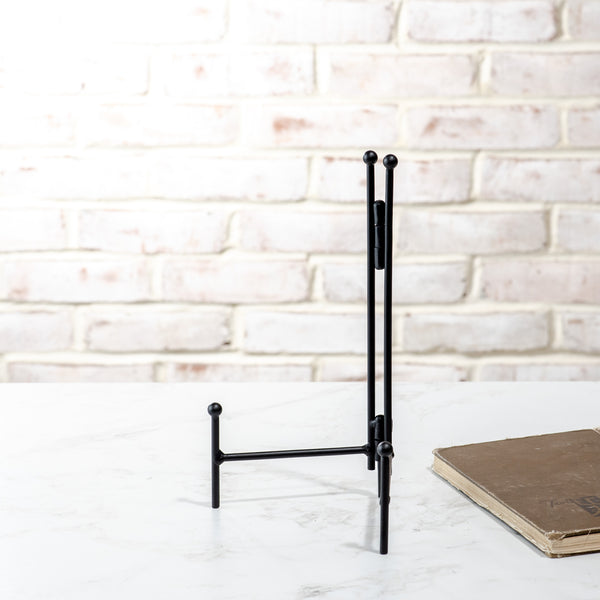 Black Straight Back Easel