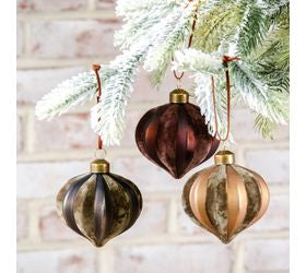 Velvet & Glass Teardrop Ornament