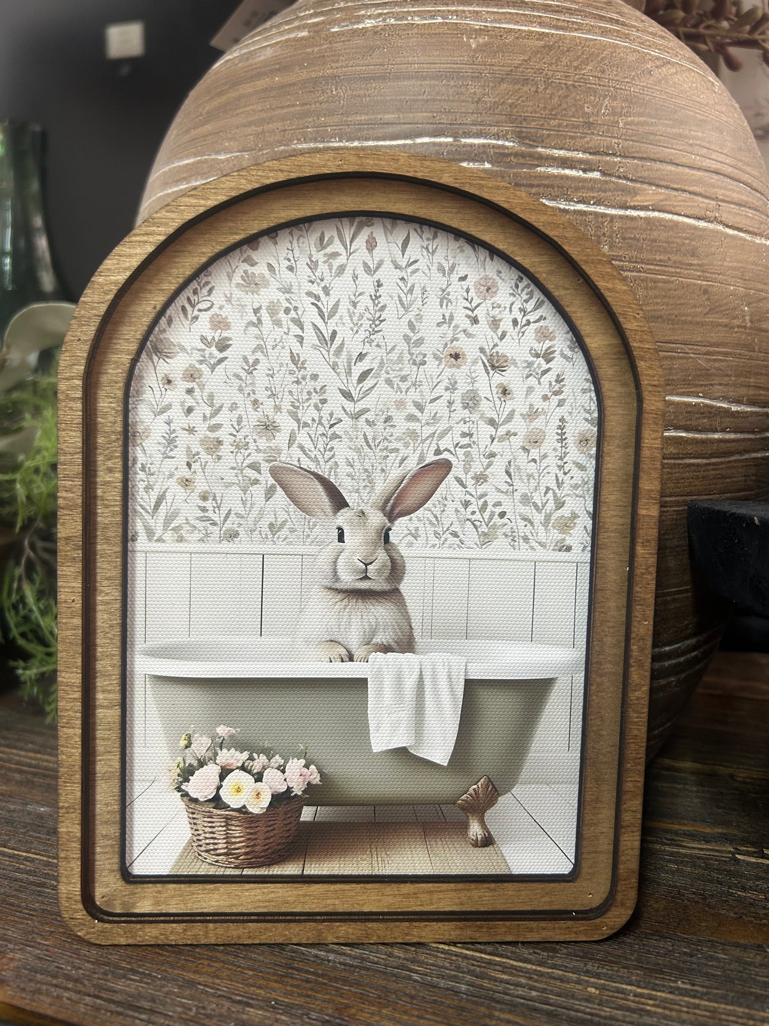 Arch Top Bunny in Tub Artwork