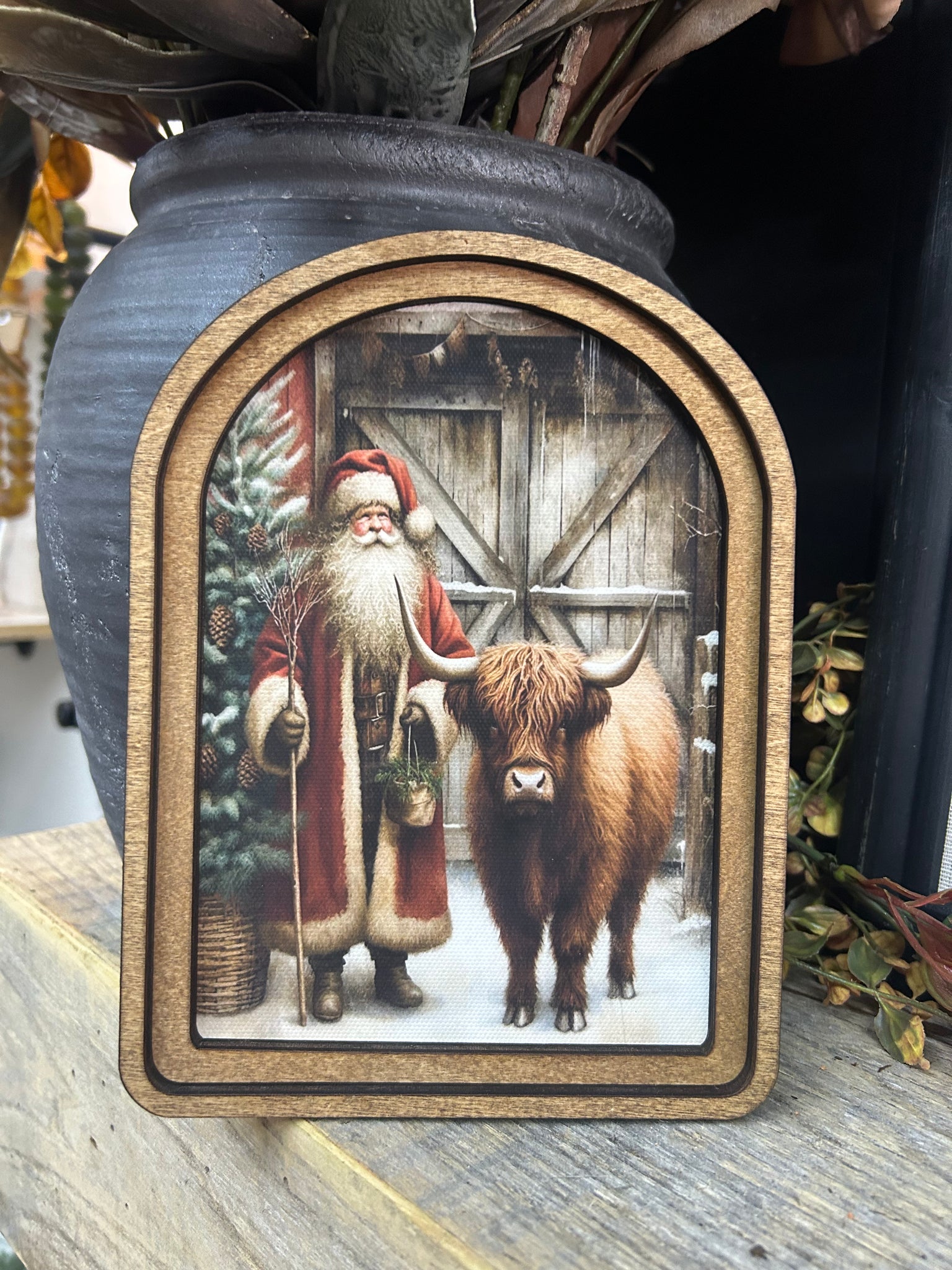 Arch Top Highland Santa Red Framed Art
