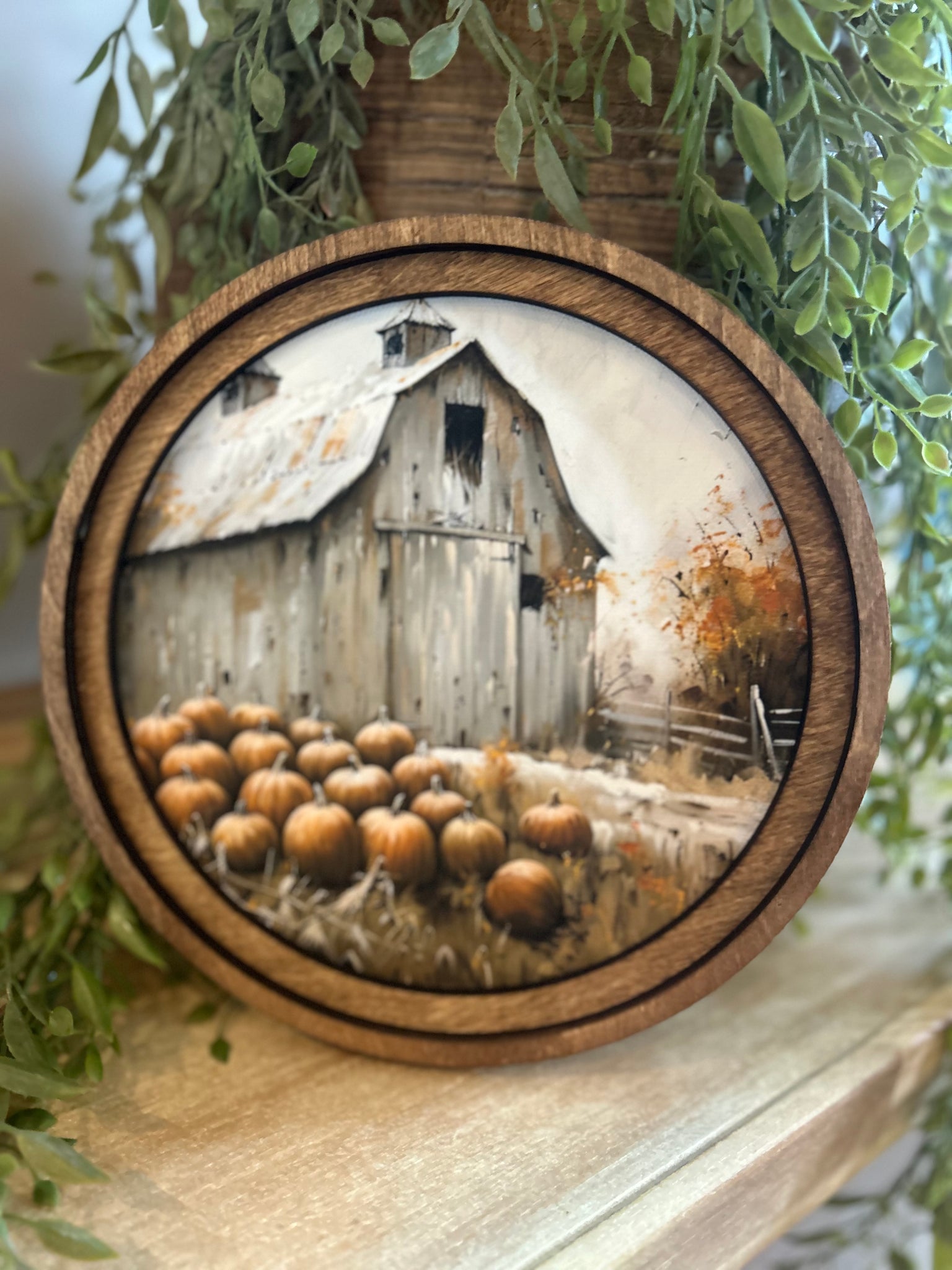 Round Harvest Barn Art