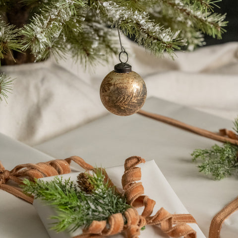 Printed Leaf Kugel Ornament