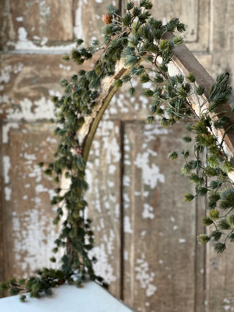 Chimney Pine Garland