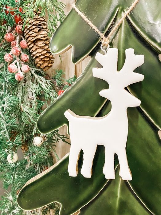 Wooden Hanging Reindeer with White Enamel